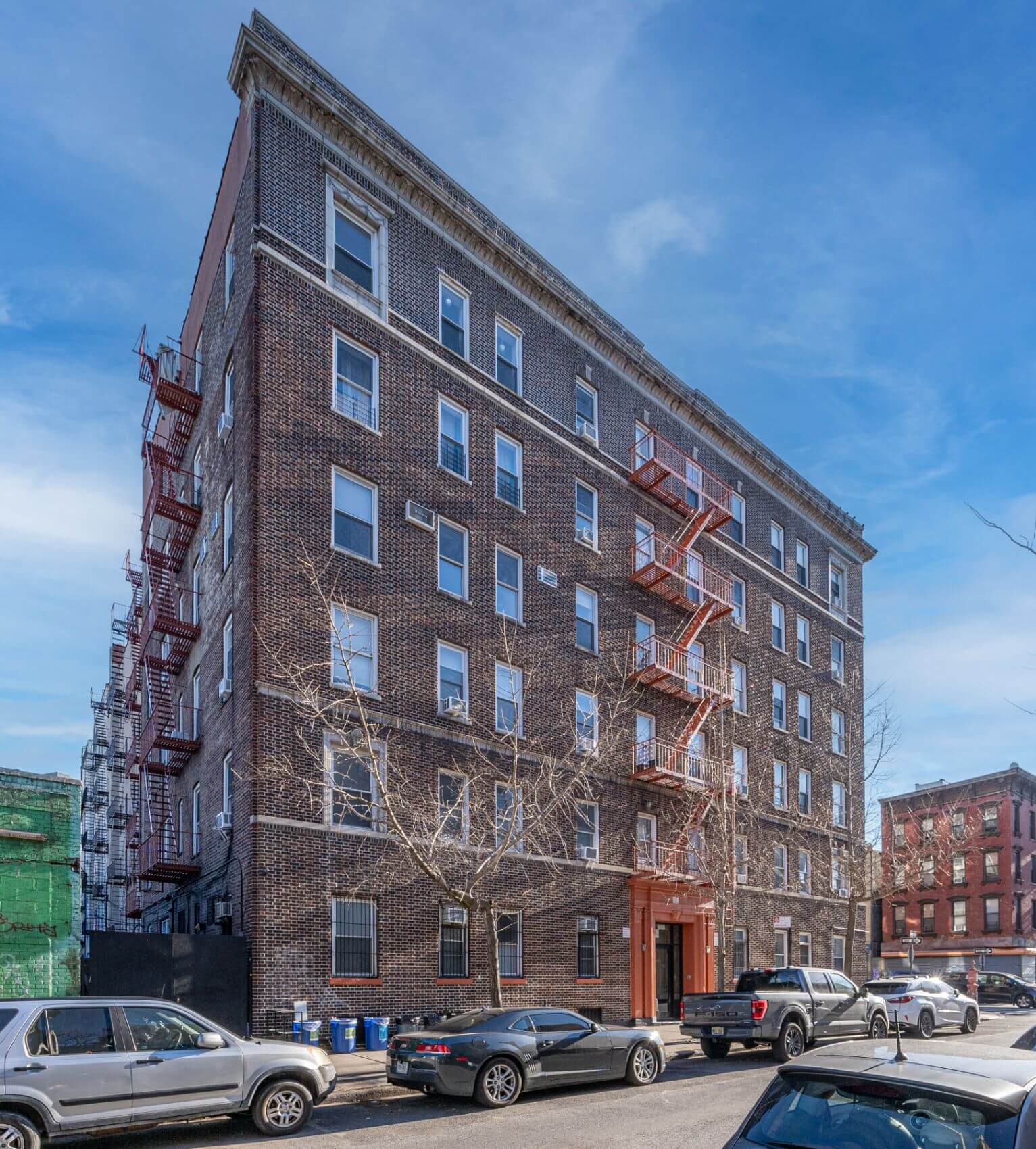 381 Hooper Street owned by Summit Properties USA