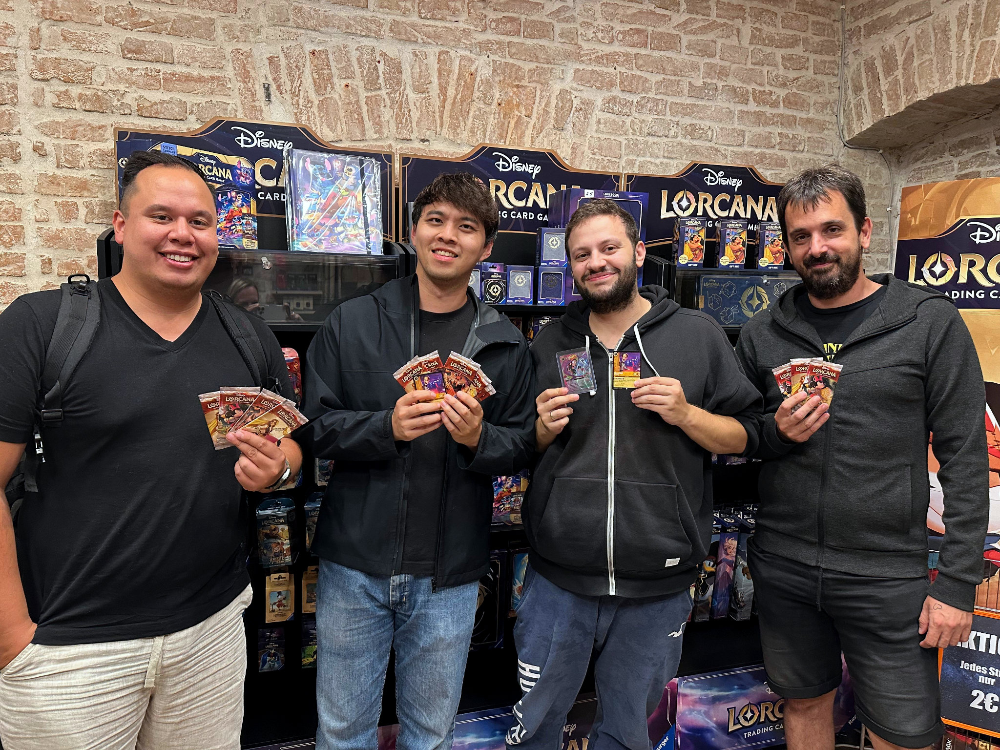 Tuesday Constructed KW31: Brian Stradner (3. Platz), Julian Ge (2. Platz), Mark Litvak (1. Platz), Markus Kuntner (4. Platz)