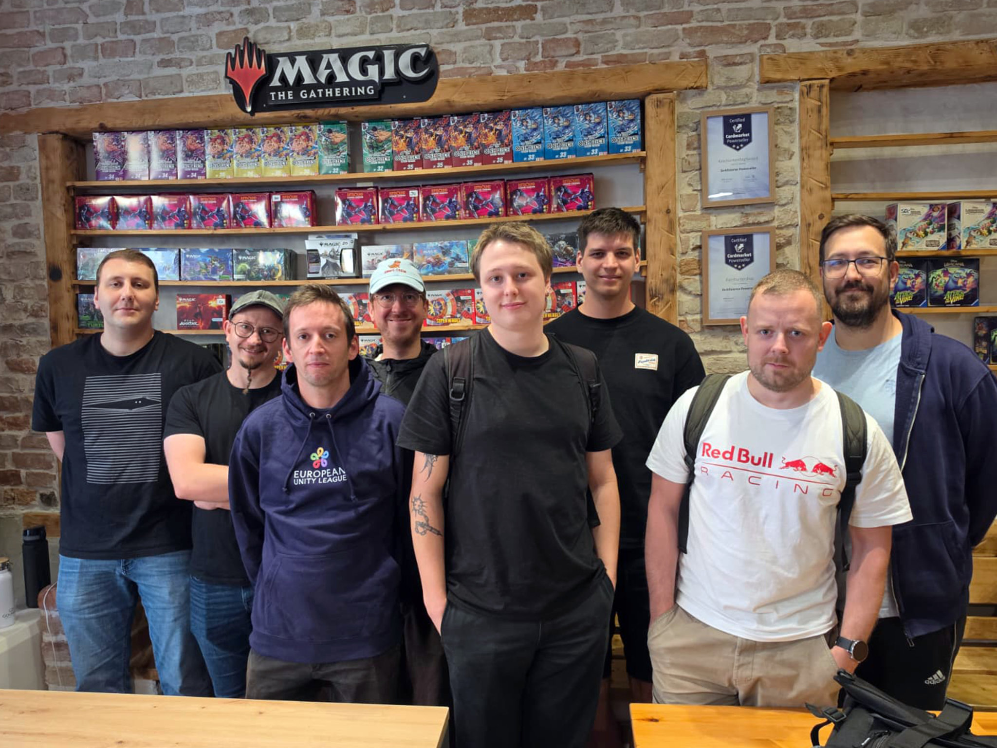 Top 8 (v.l.n.r.) hintere Reihe: Christian Binder, Michael Kundegraber, Gerald Wurmauer, Jakob Ringhofer, Matej Zatlkaj / Vordere Reihe: Yoshi, Raphael Lechner, Patrik Szmatana