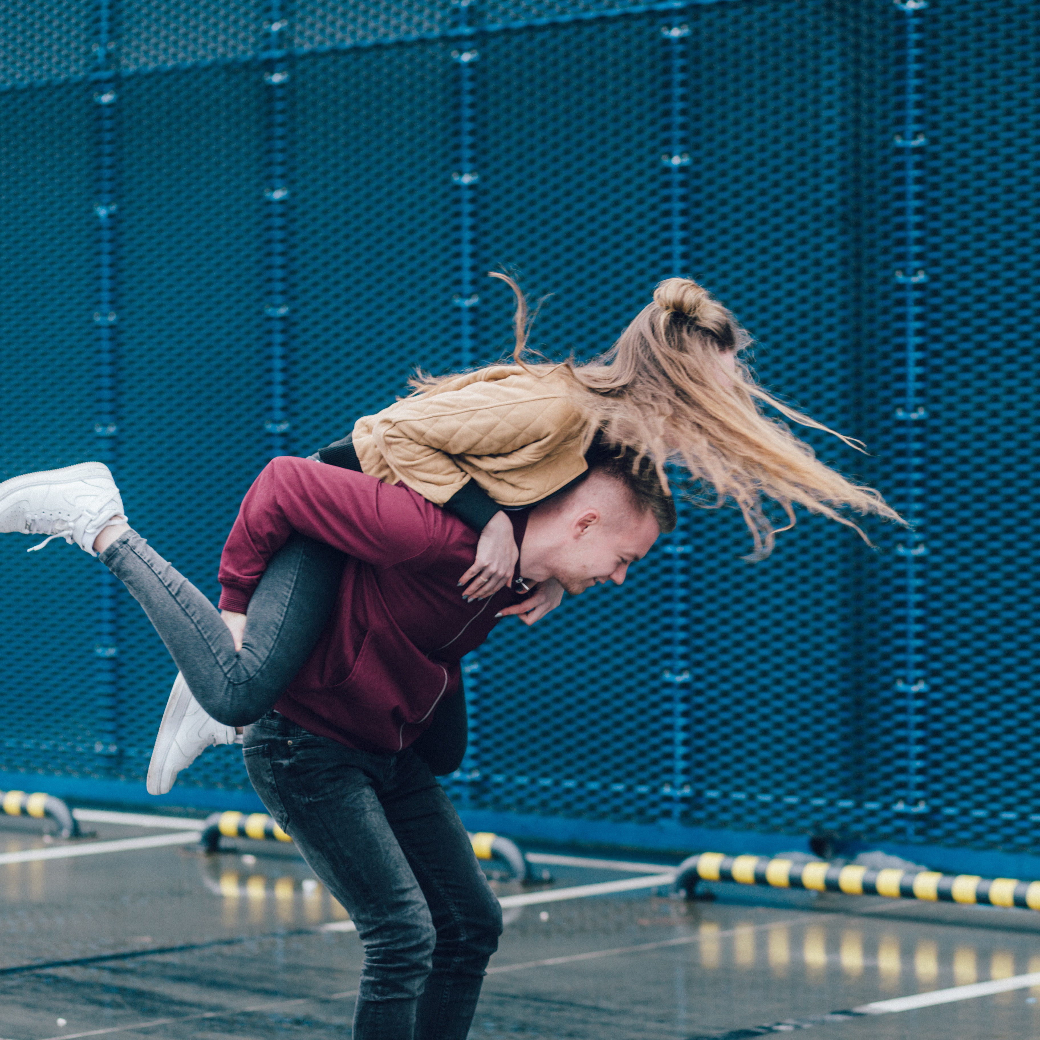 Doesn’t He Know?! Expectations and Communication in Relationships