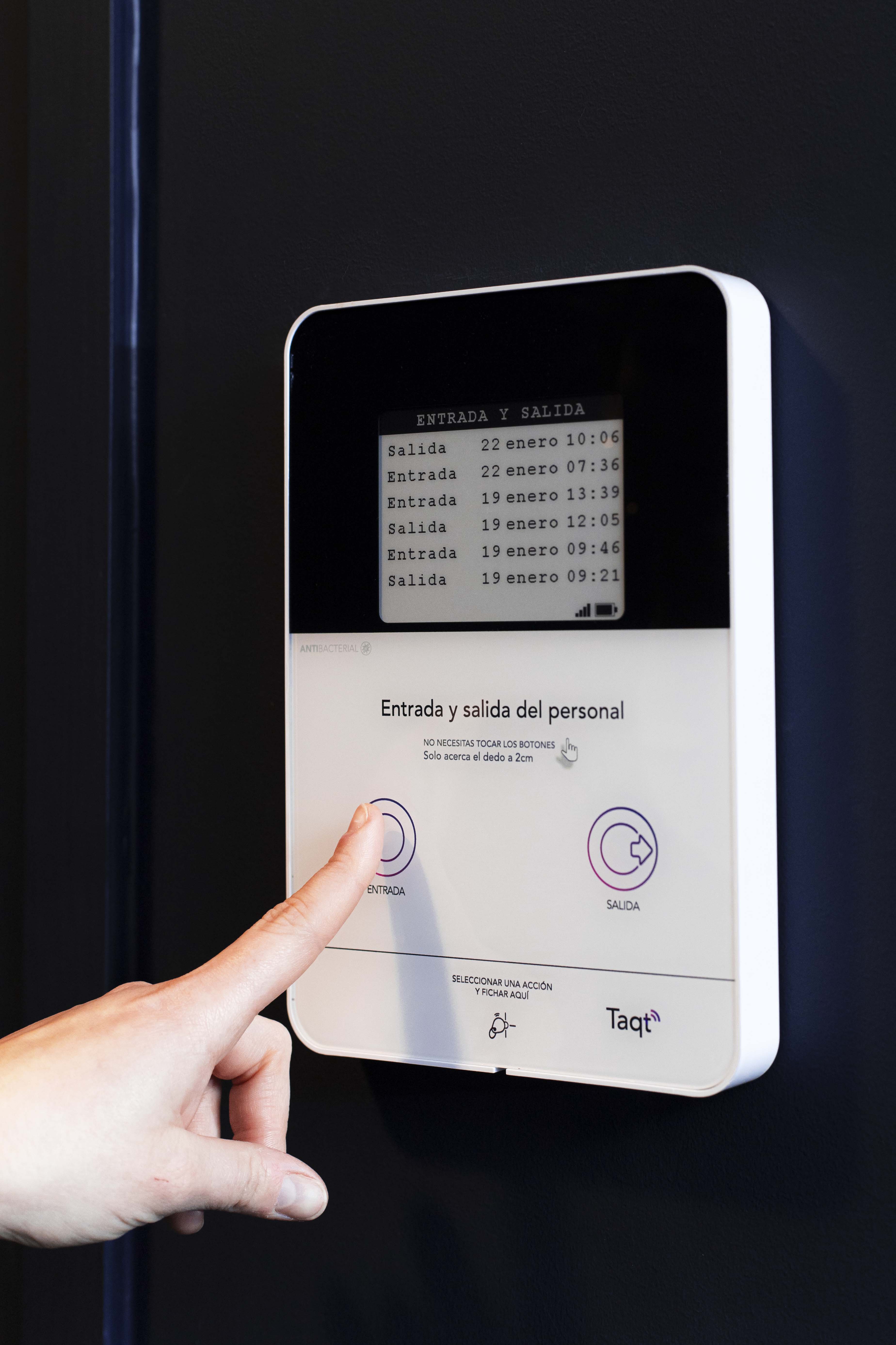 Una hoja de fichaje digital