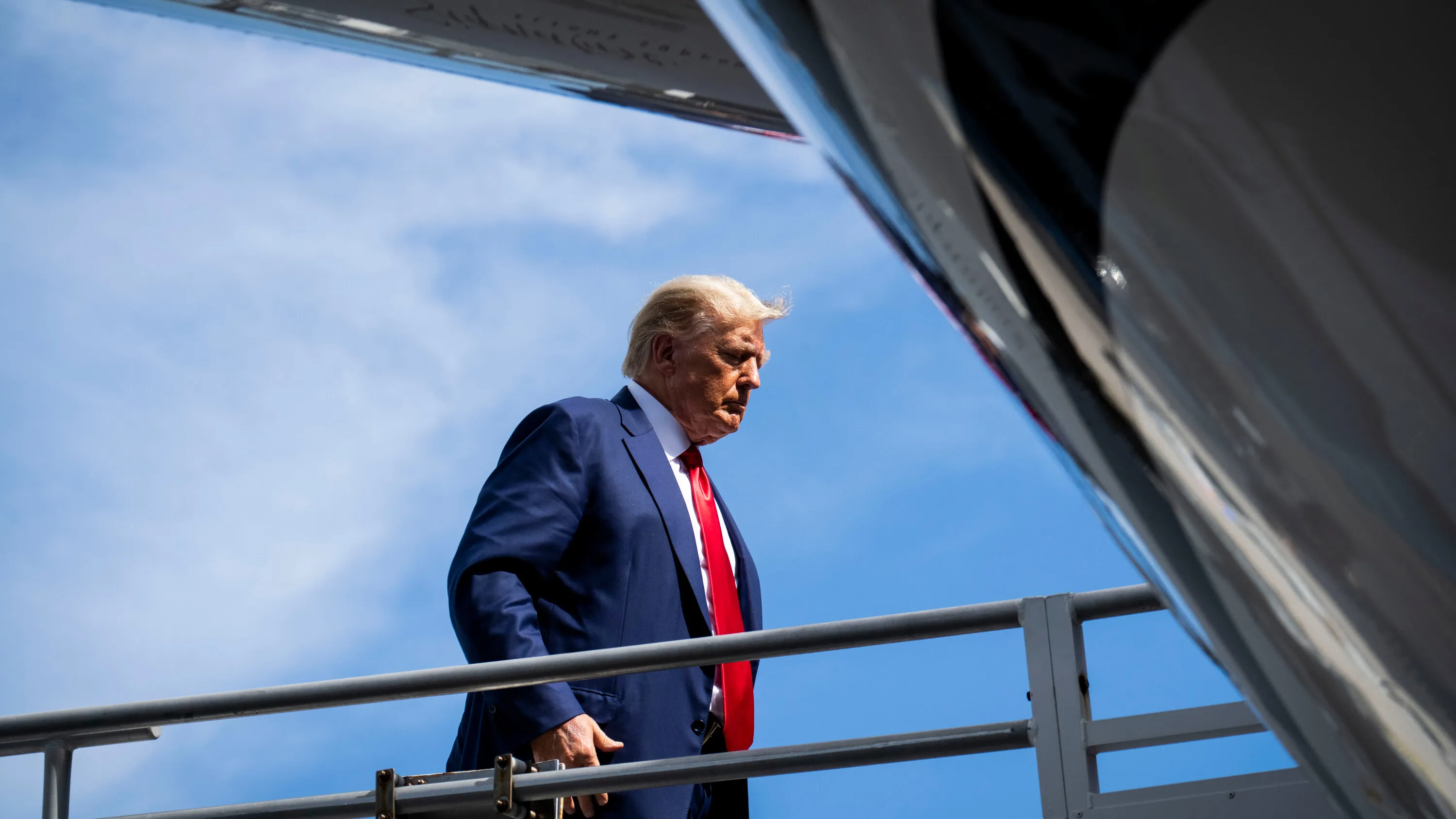 Trump califica proyecto de salón de baile de la Casa Blanca como activo militar crítico y advierte riesgo de 'muerte y destrucción'