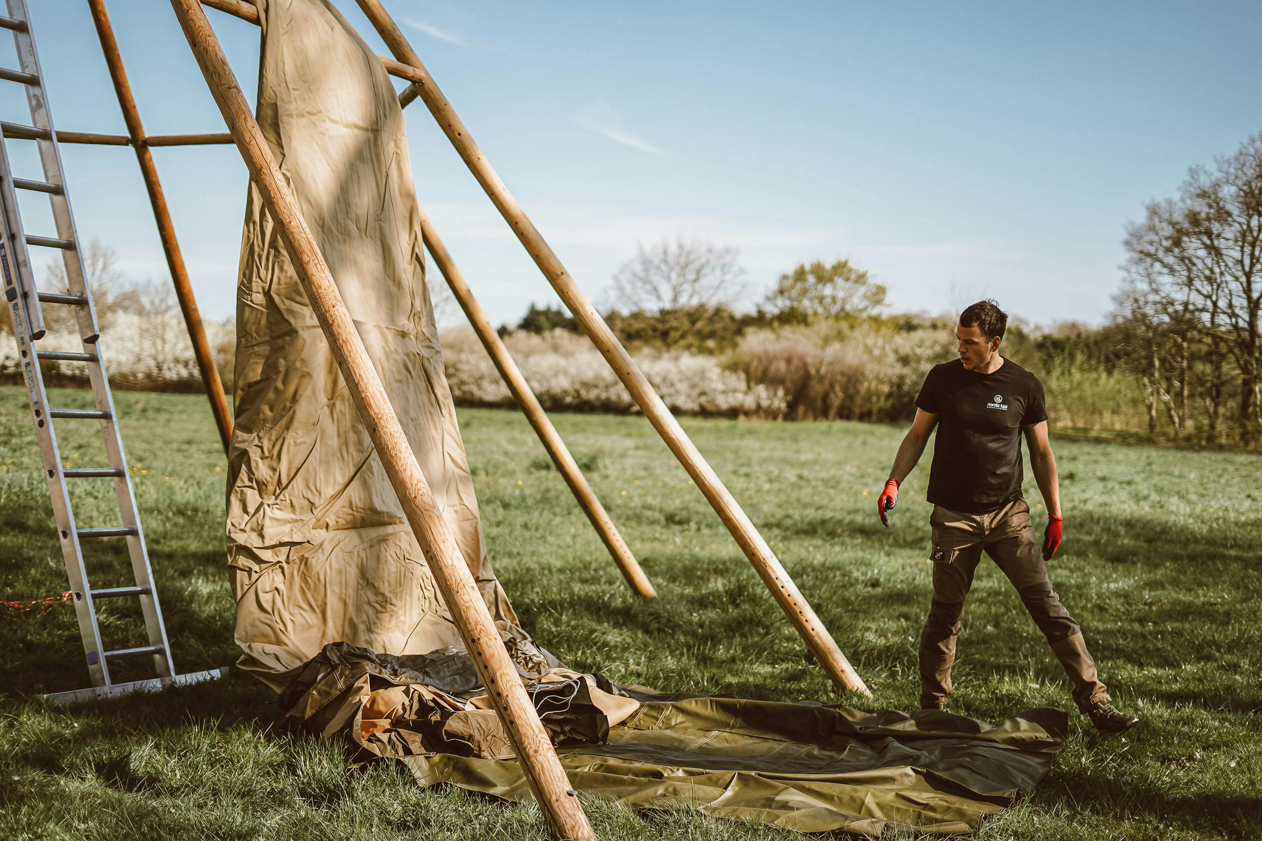 Exploring the Impact of Autism Awareness Shoes in Promoting Acceptance