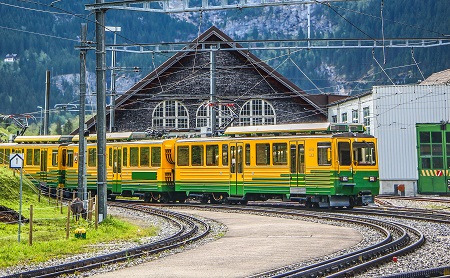 Train Swiss Alps