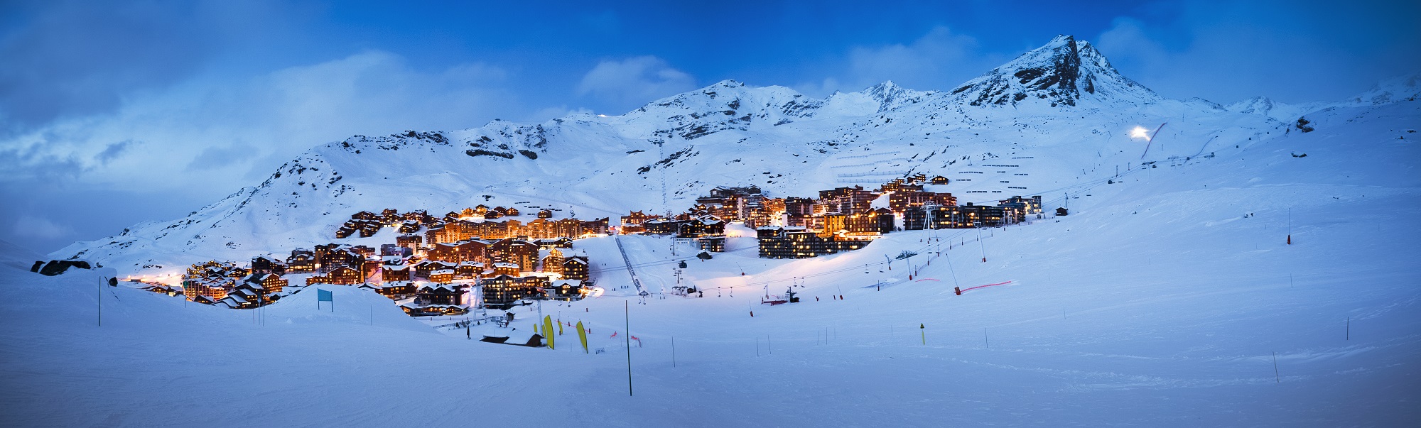 Skiing The Slopes Of Val Thorens