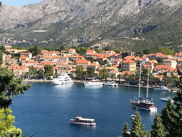 Hvar