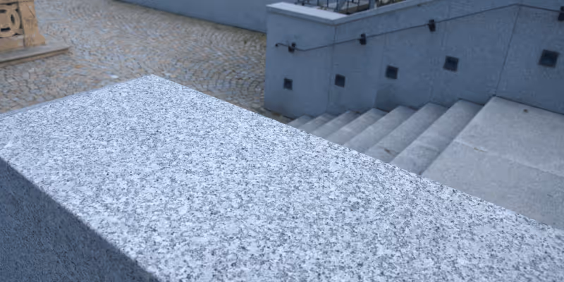 Žulová dlažba šedá, detail. Žulové masivní schody.