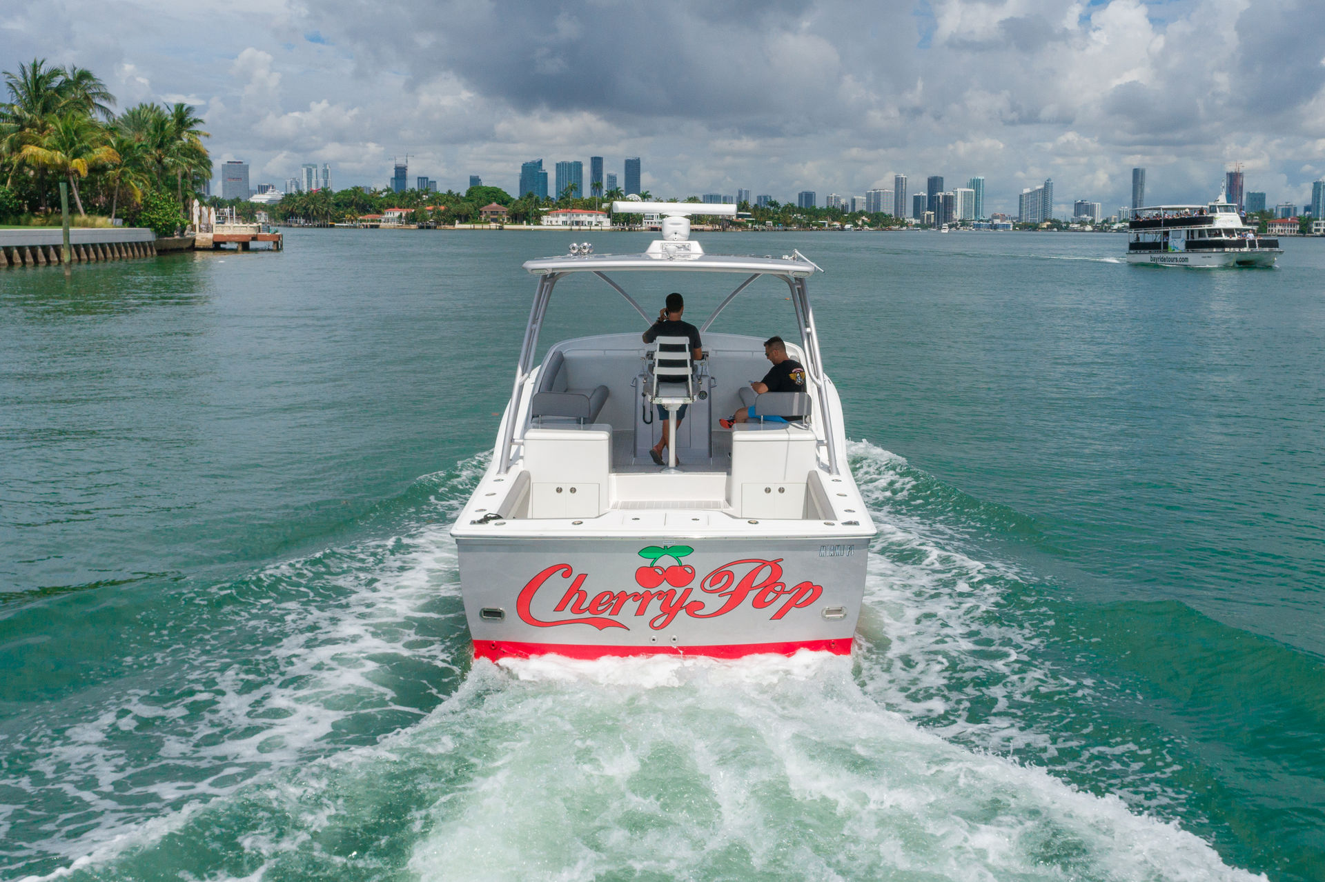 "Cherry Pop" 35ft Yacht Charter in Somers Point image 2