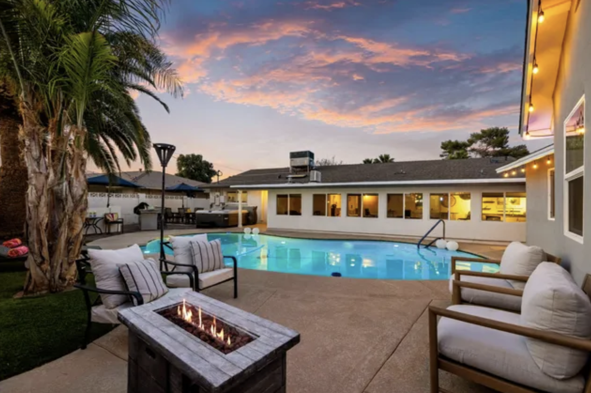 Luxury Scottsdale Vacation Rental for Bachelorettes, Group Getaways, and Family Retreats at Mulberry Lane