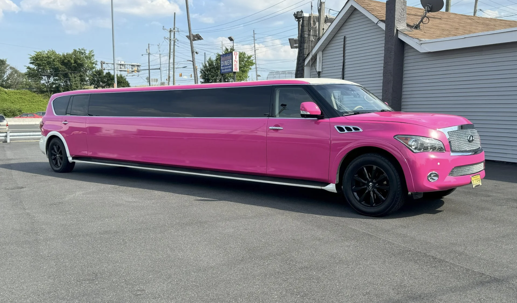 Travel in Style with Party Buses & Luxury Limos for Group Celebrations in Hoboken, NYC, Jersey Shore, Long Island & the Hamptons