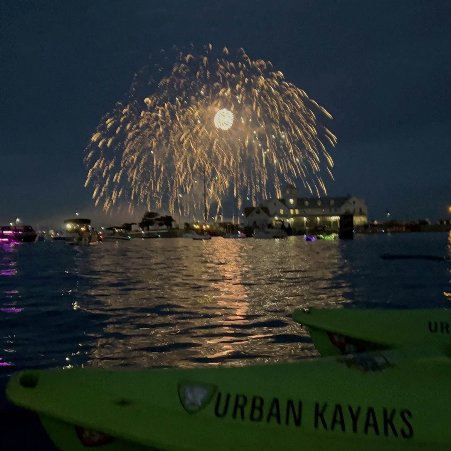 See Chicago the Way Chicagoans Do: Urban Kayaks on the River and Lake