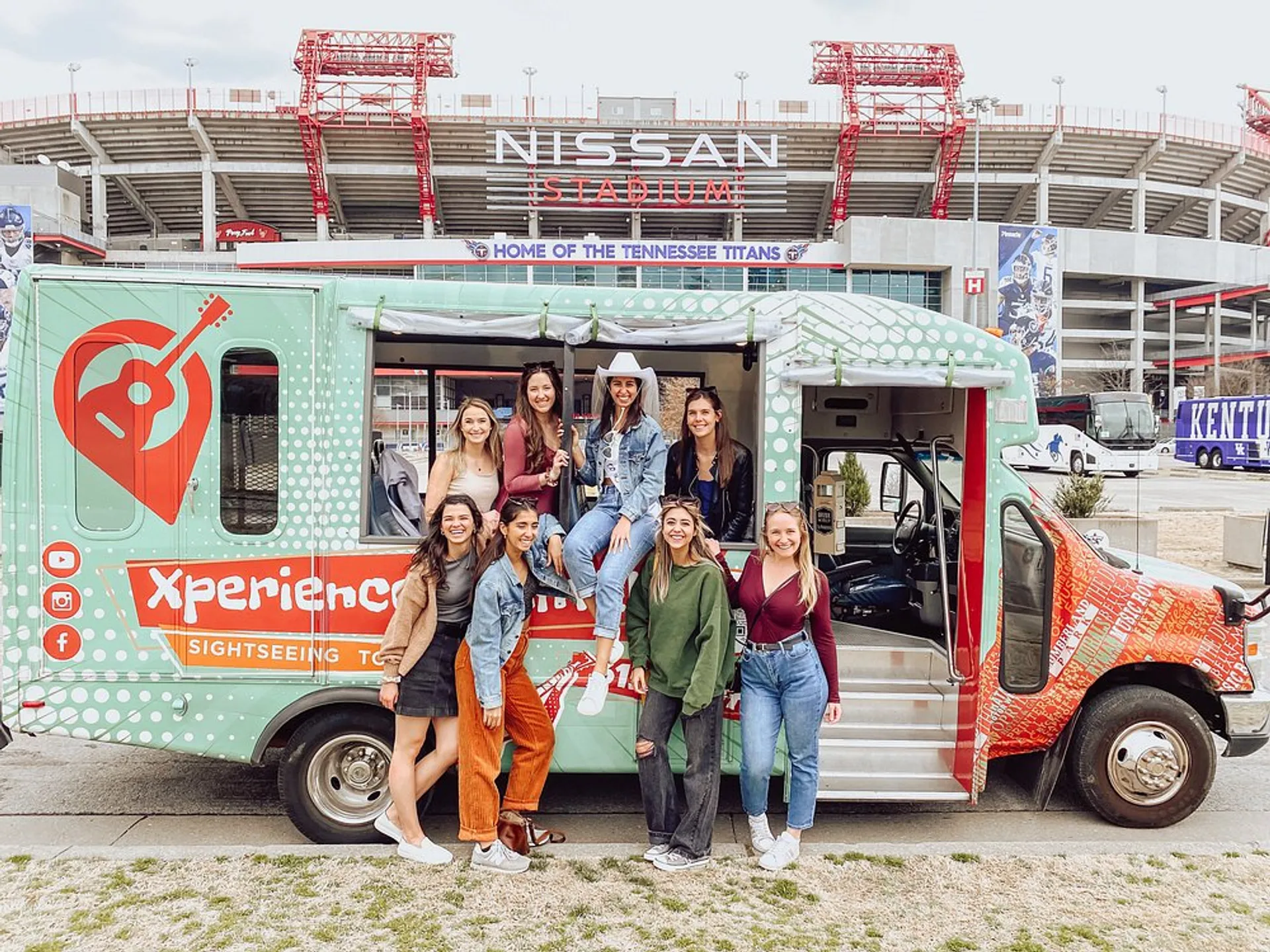 Twelve Seats, No Roof, and a Stop at a 1910s Car Factory: Why Xperience Nashville’s Little Bus Keeps Beating the Big Ones