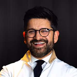 Dr Monik Vasant