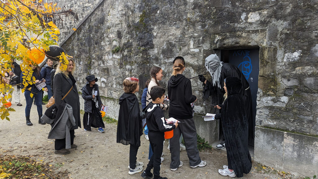chasse aux bonbons en vieille ville de genève