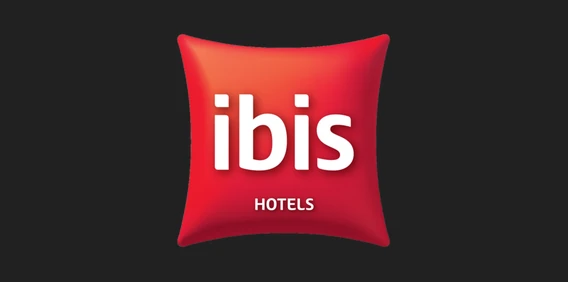 Логотип ibis Hotels