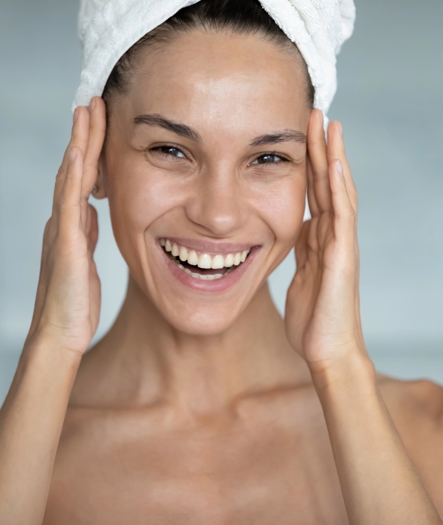 cute brown hair woman with beautiful skin
