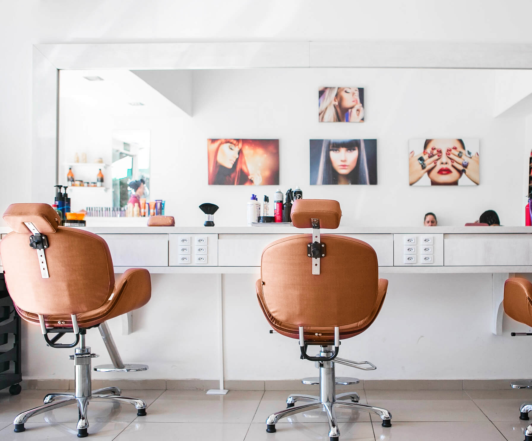 Los Angeles Salon - Salon X Webflow Template