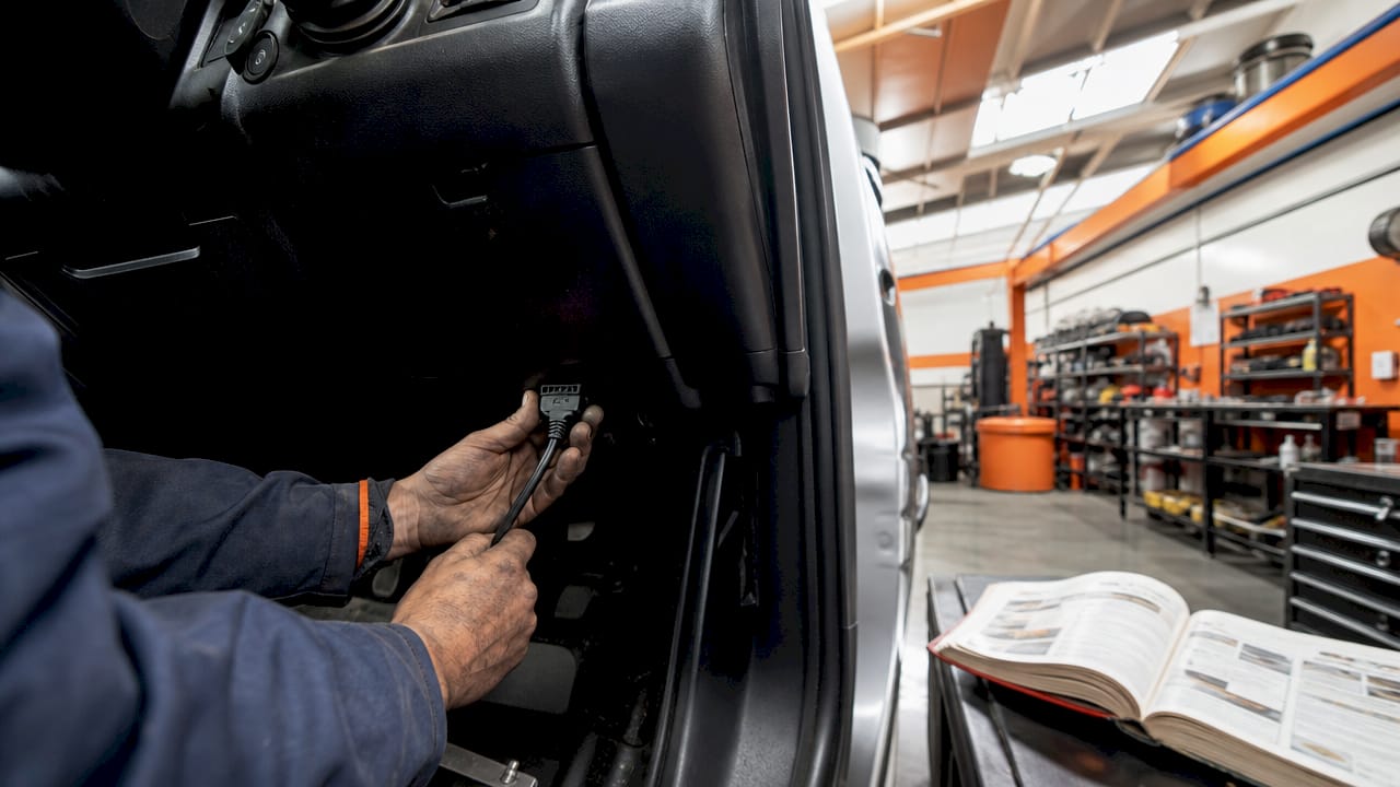 The Role of OBD Port in Tracking: 2026 Guide