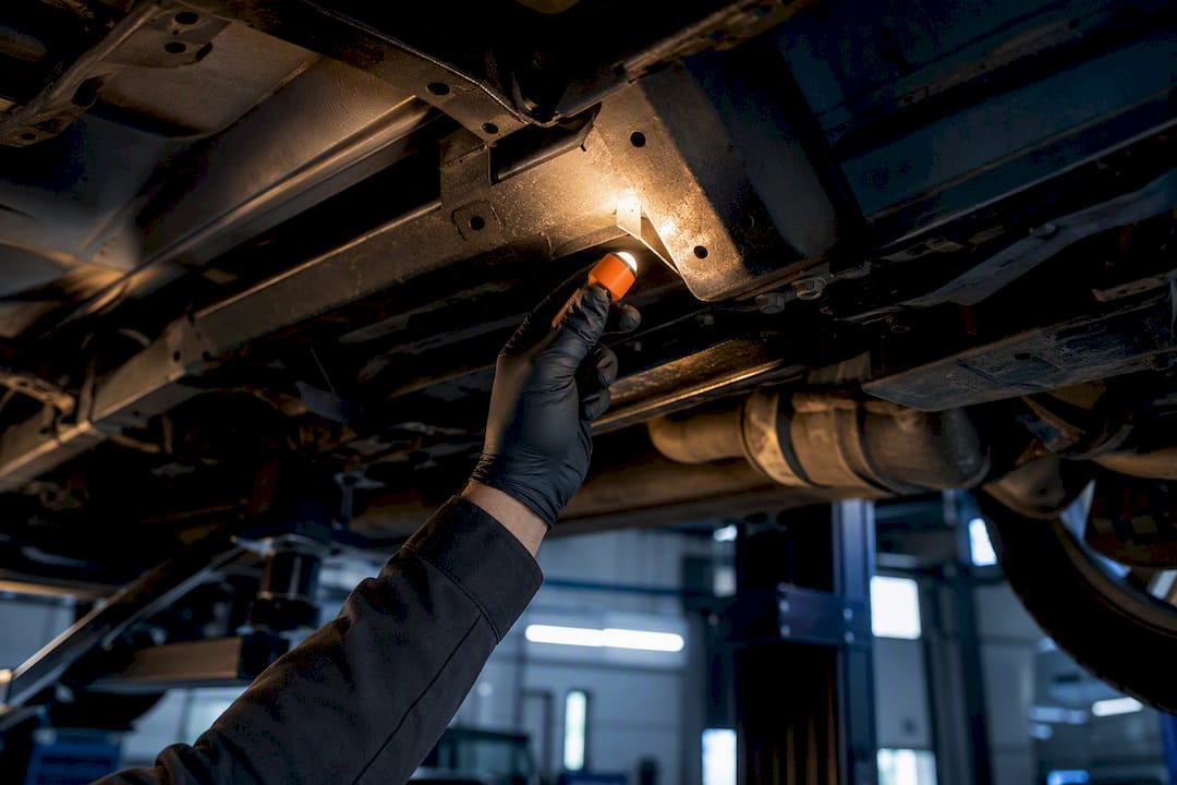Stop Someone Hiding a GPS Tracker: Safety First 30–90 Minute Sweep