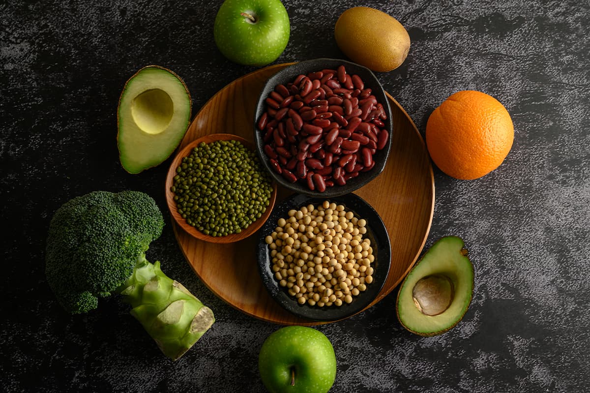 6 benefícios da proteína vegetal para saúde, dieta e performance