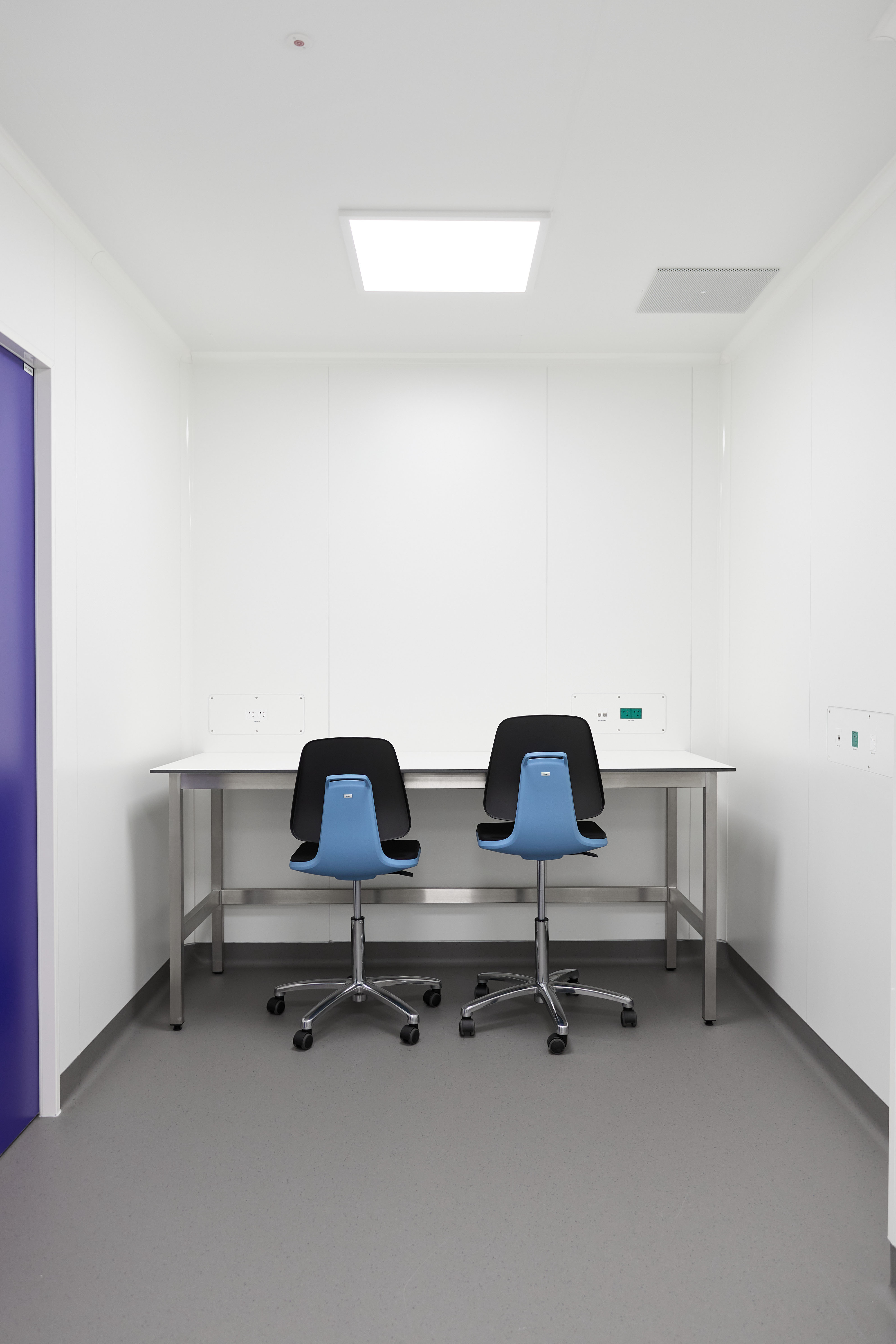 laboratory furniture