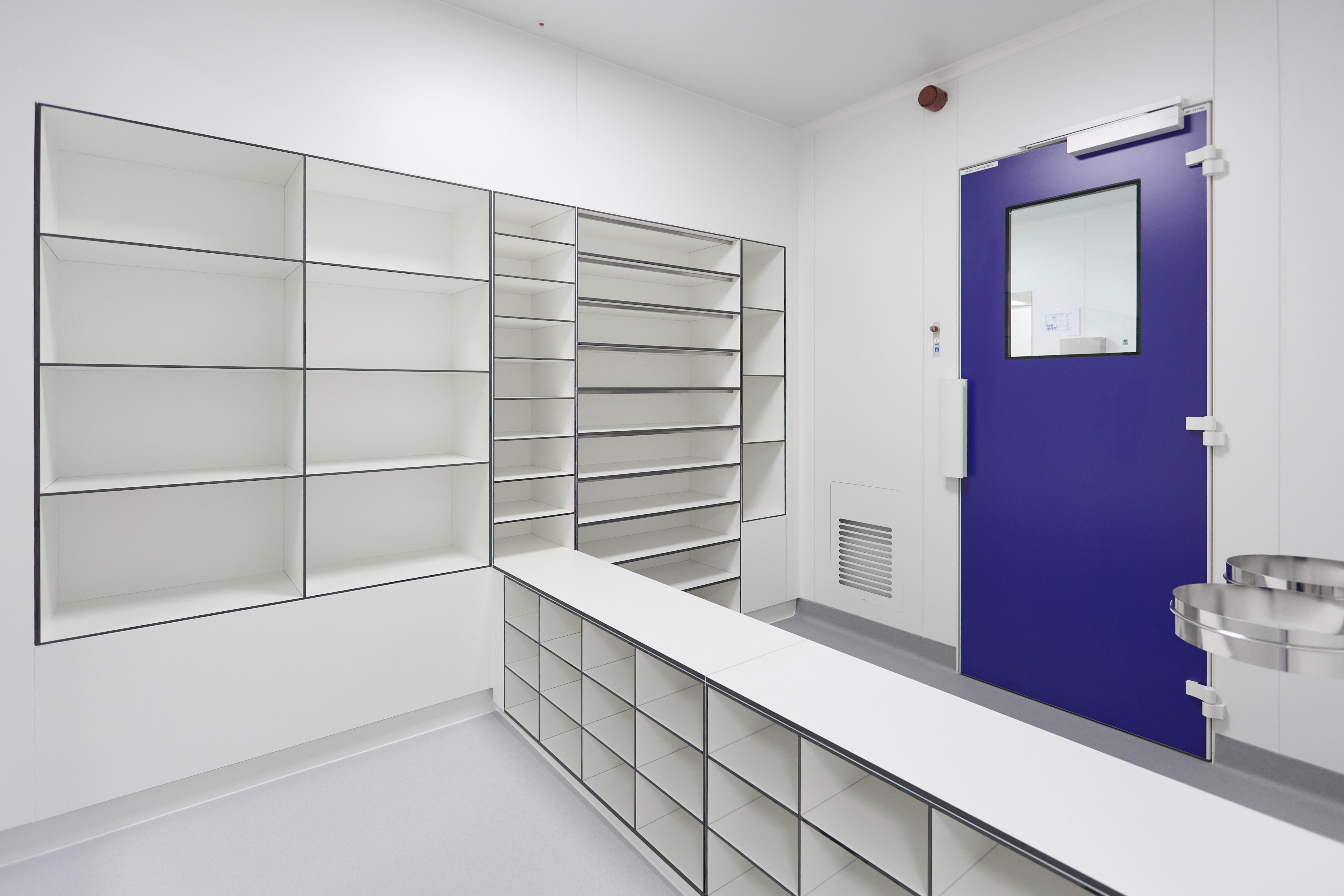 The Architecture of Hygiene: How Kardeco Furniture Supports PAL Donning Procedures