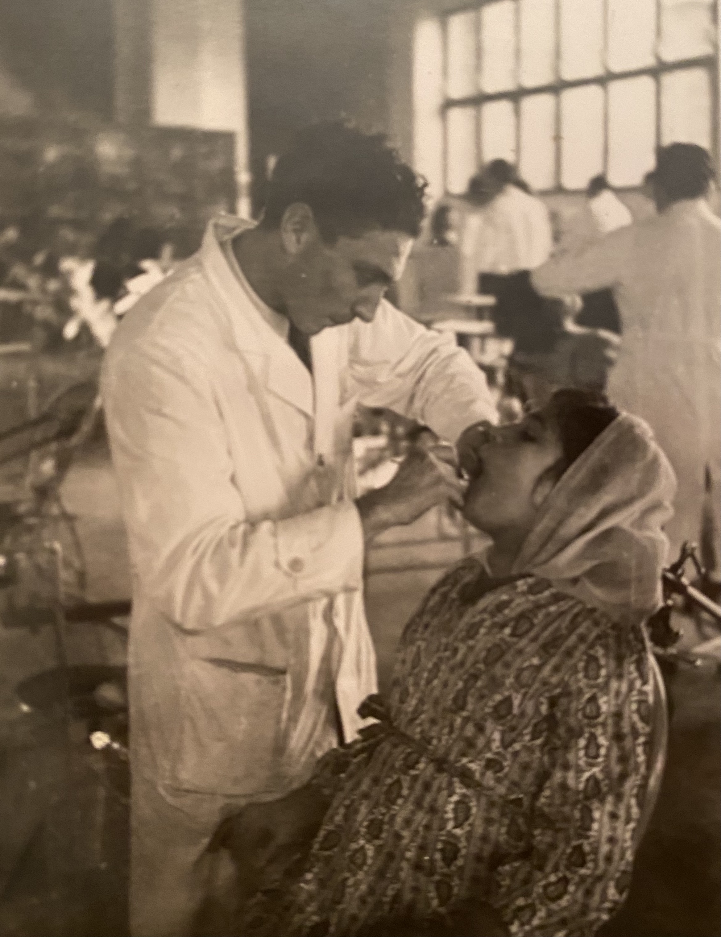 דר אריה סרנת באוניברסיטה בבירות, לבנון