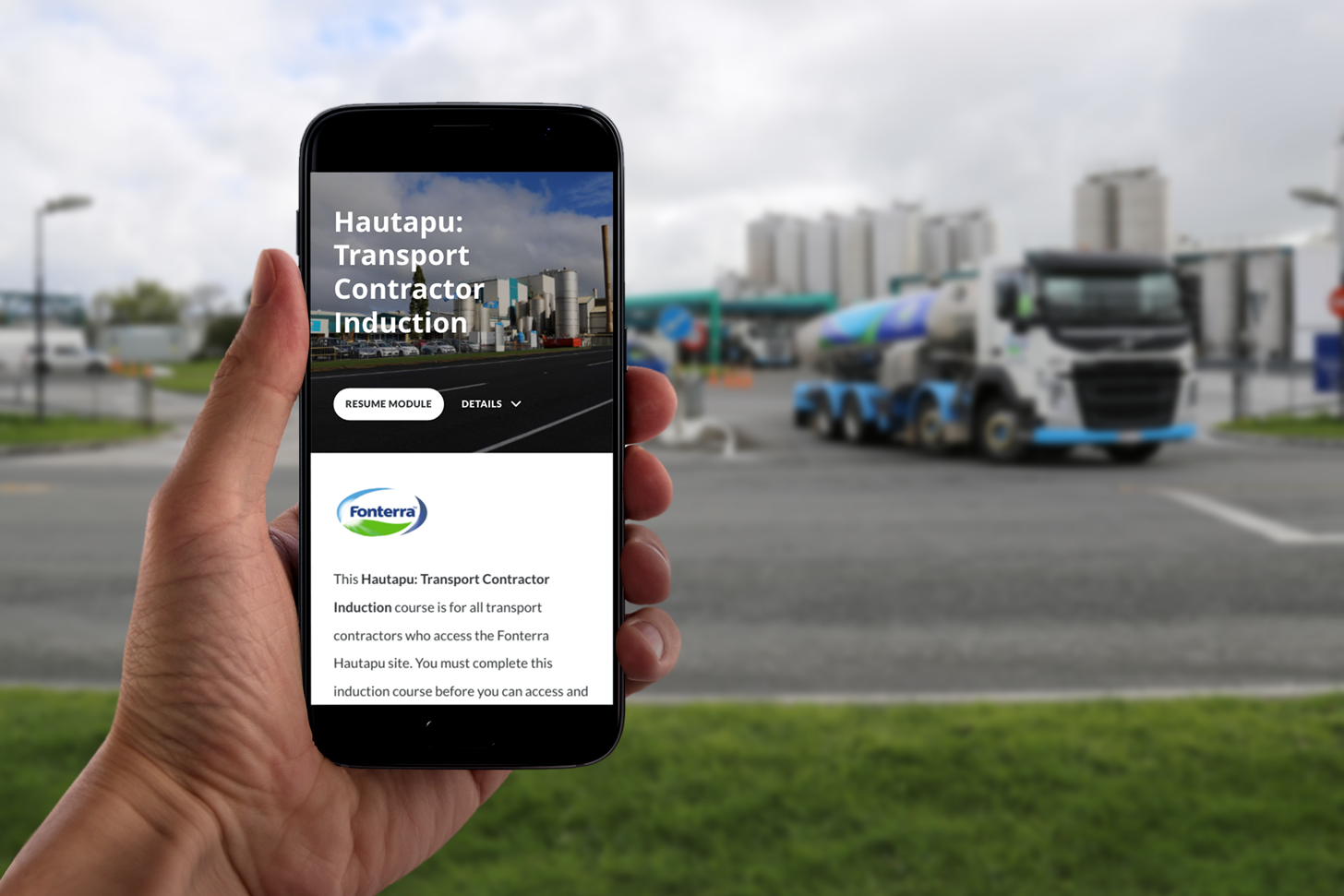 Example of eLearning course on mobile device