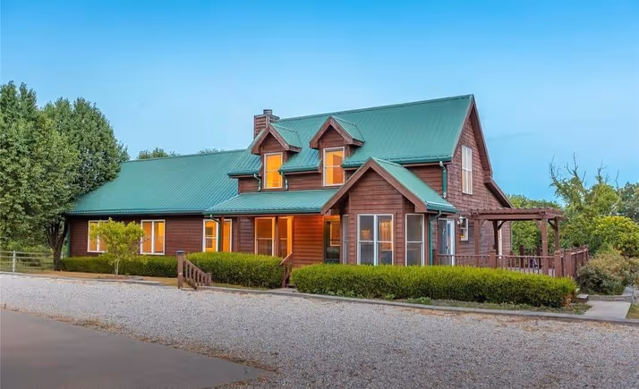 Welcome to the New Bailey Properties Website - Land Link Issue #1