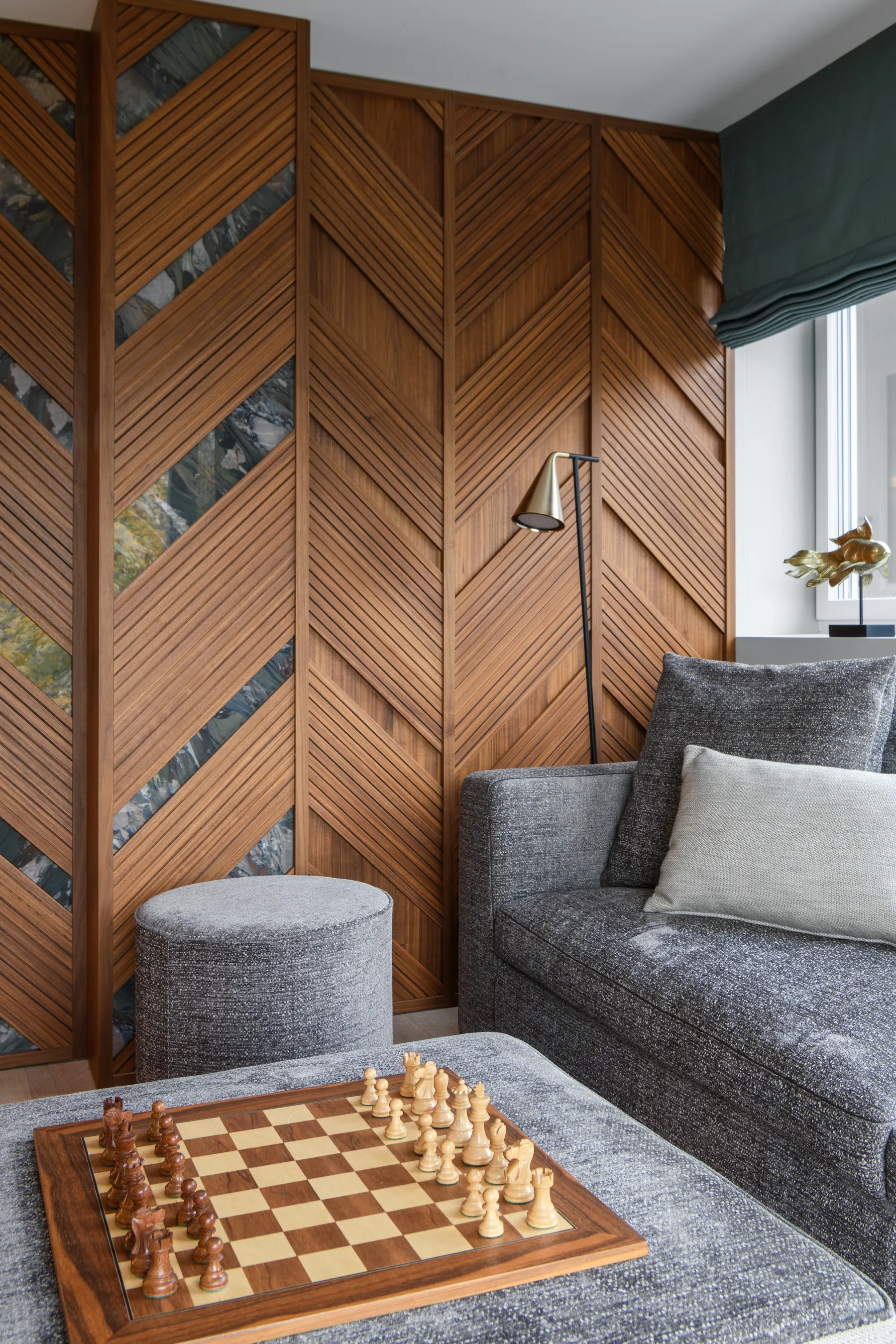 Eine dynamische Akzentwand | Upscale Interiors