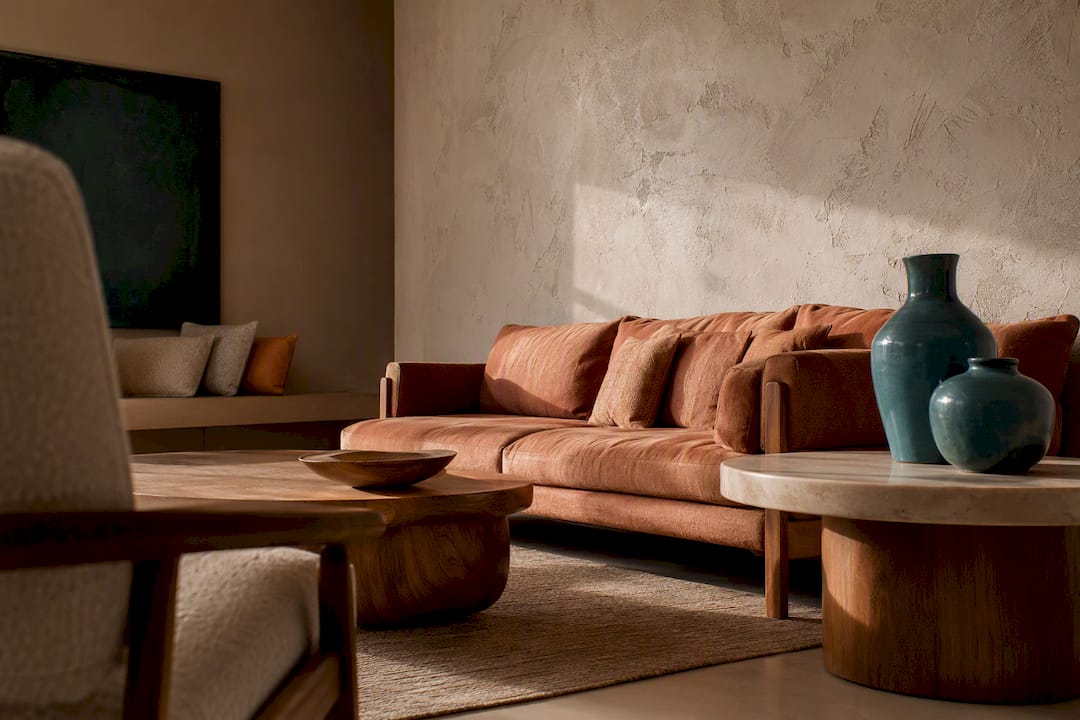 Raw natural materials and warm tones detail