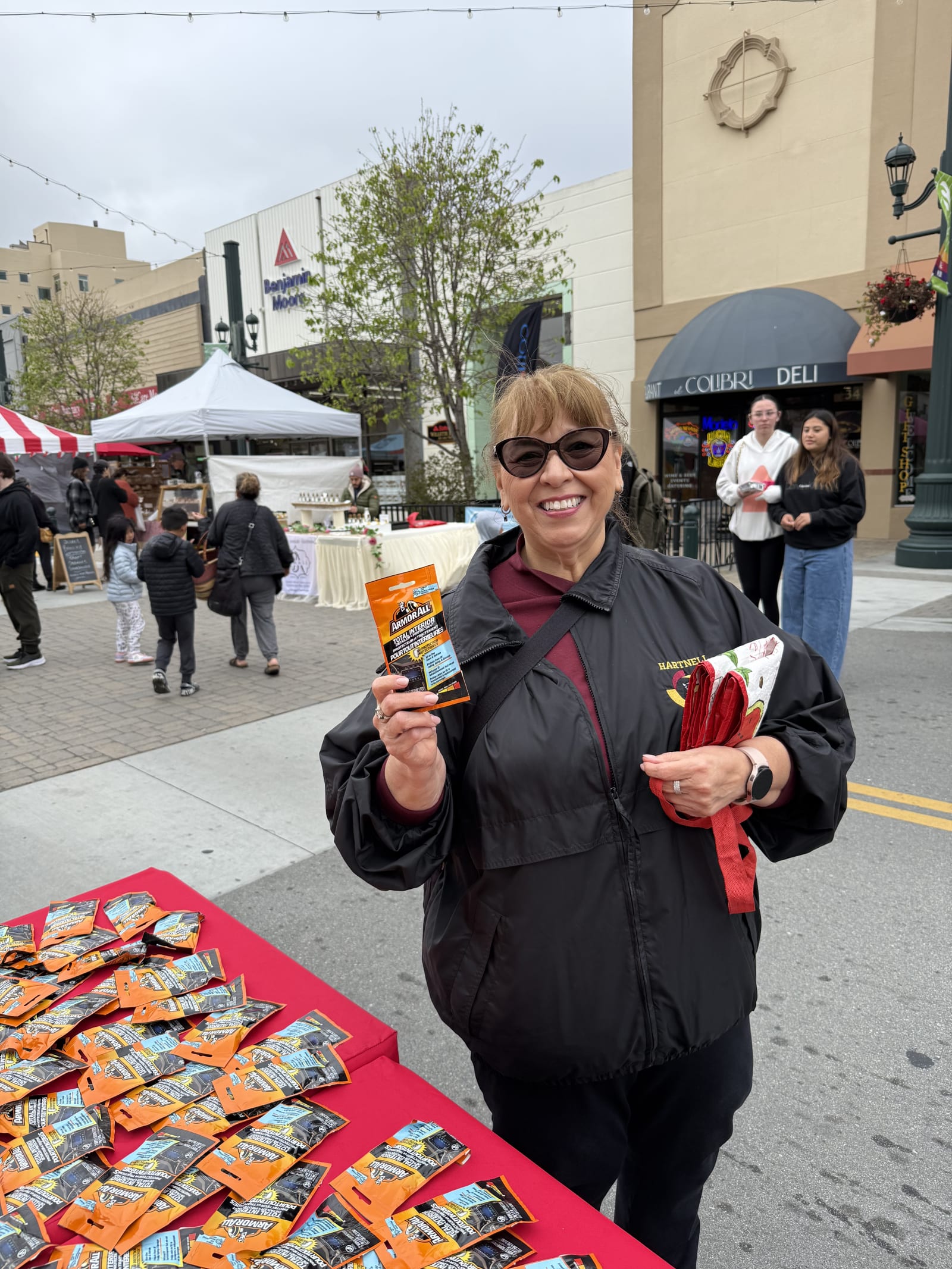 Farmers Markets brand activation
