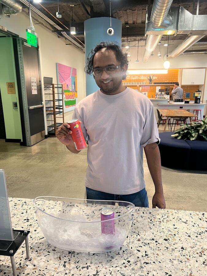 Happy Thursday at Crossroads