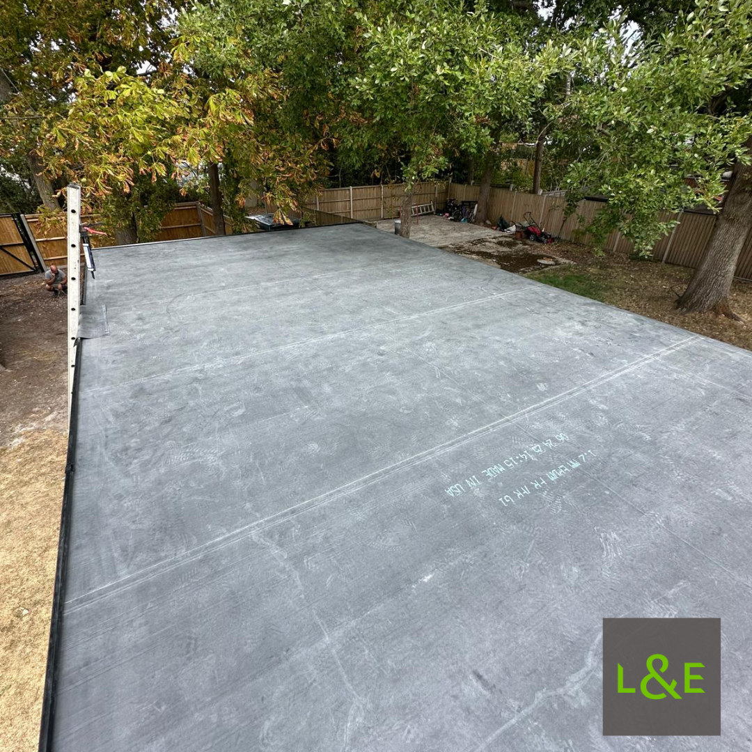 EPDM flat roof providing waterproof protection to a garden room structure in Crowthorne, Berkshire