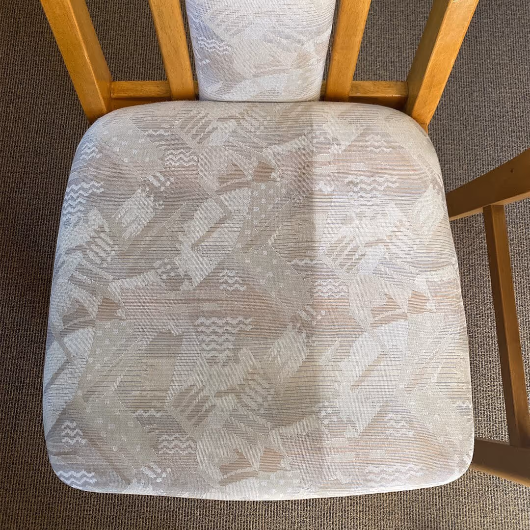 JAE Upholstery Cleaning before and after Seat cleaning