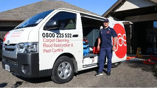 JAE professional carpet cleaning van