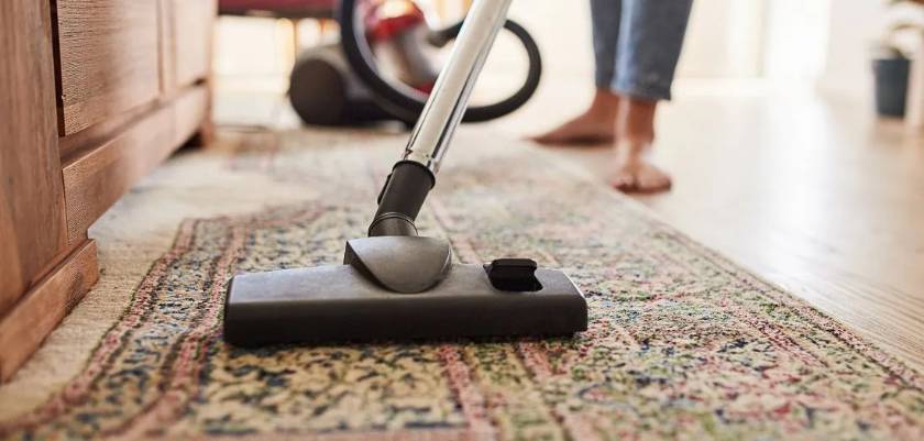 removing rust stains on the carpet