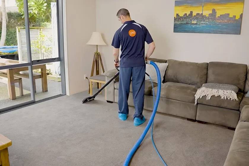 do tenants need to clean carpets in rentals