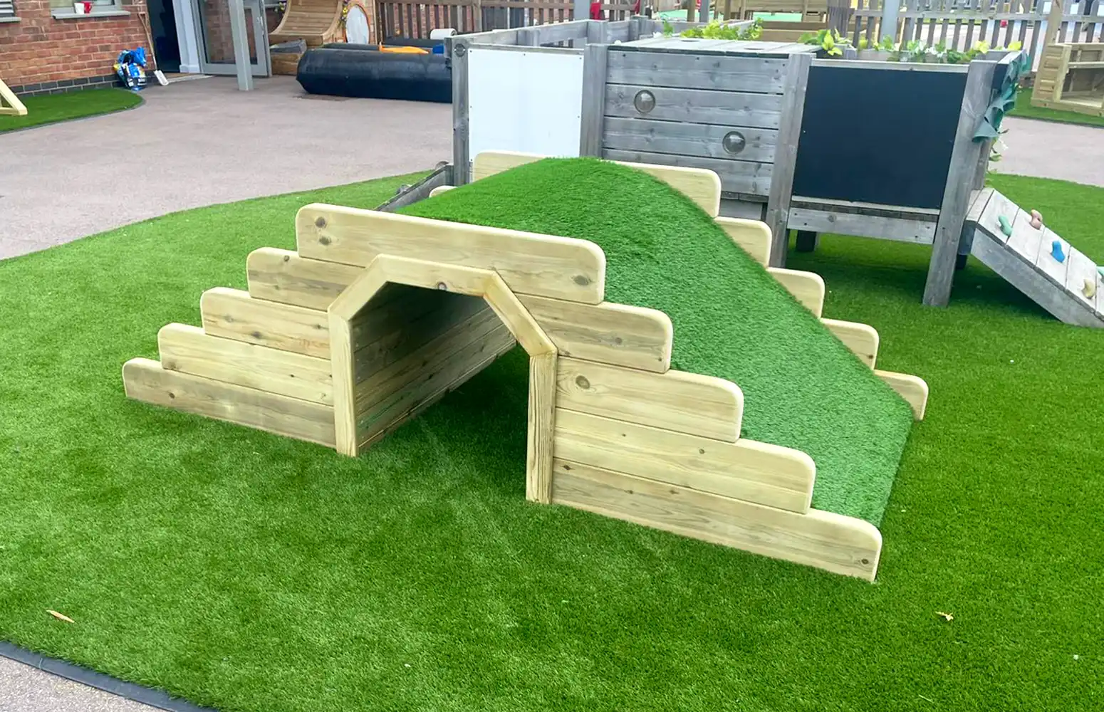 A Tunnel Mound Freestanding on artificial grass