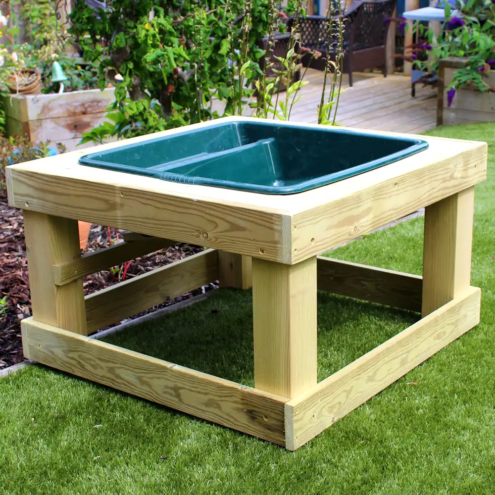 Replay Direct Flat Activity Table in a nursery garden