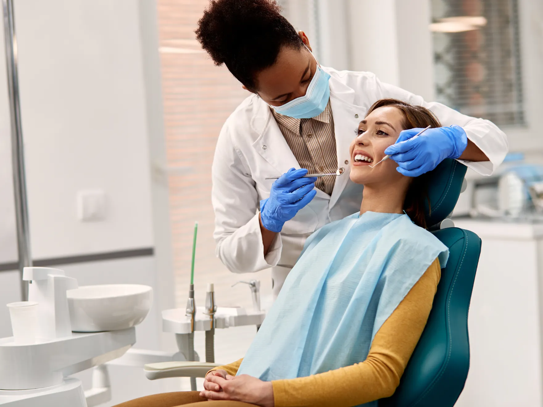 Dr. Pan explaining procedure to patient
