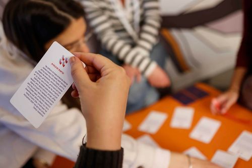 מרכז בלומברג סגול