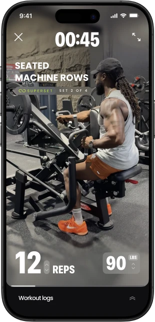 Onemor workout screen showing the seated machine rows exercise with timer, reps, weight, and workout tracking.