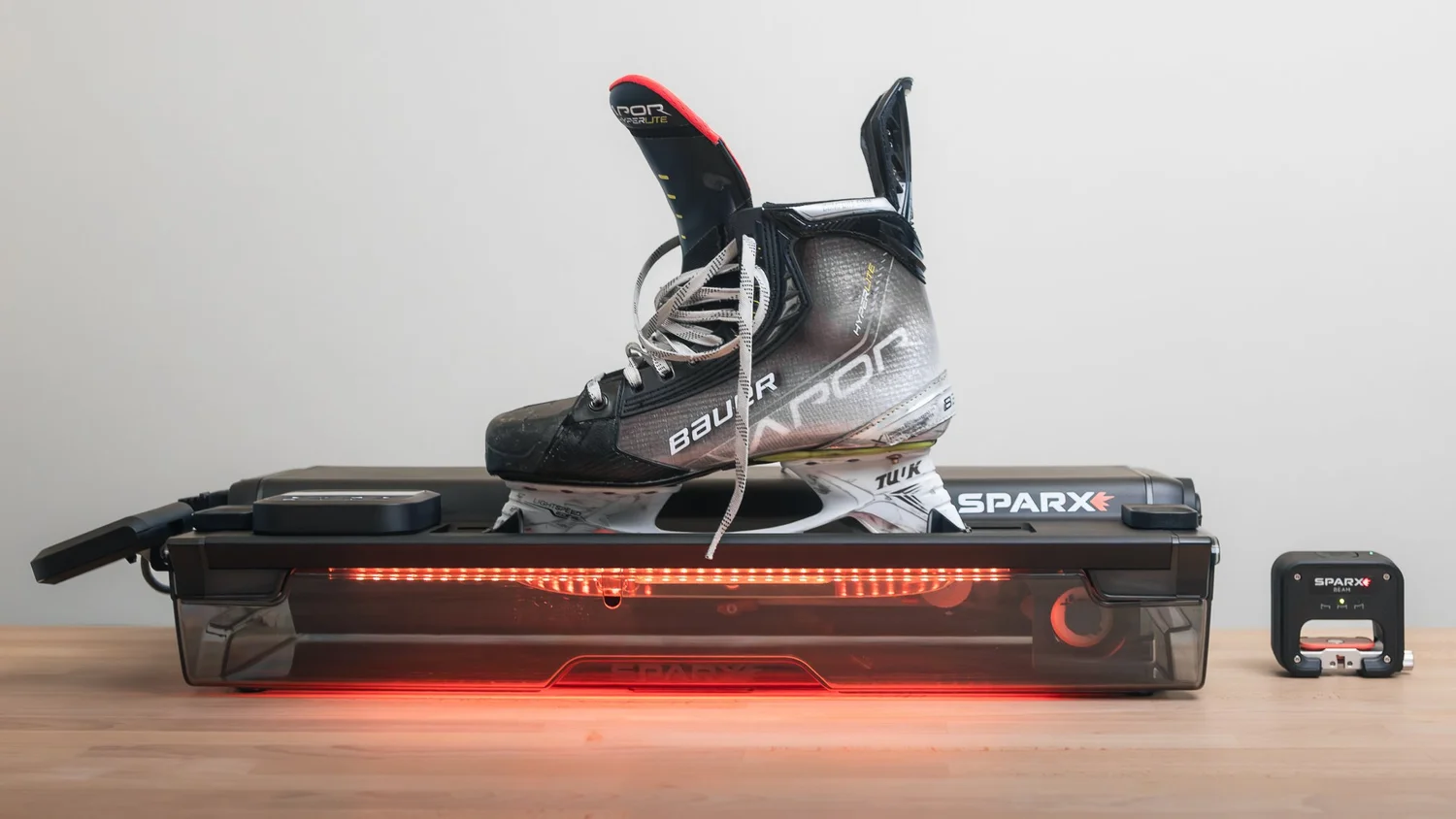Sparx skate sharpening machine for hockey skates