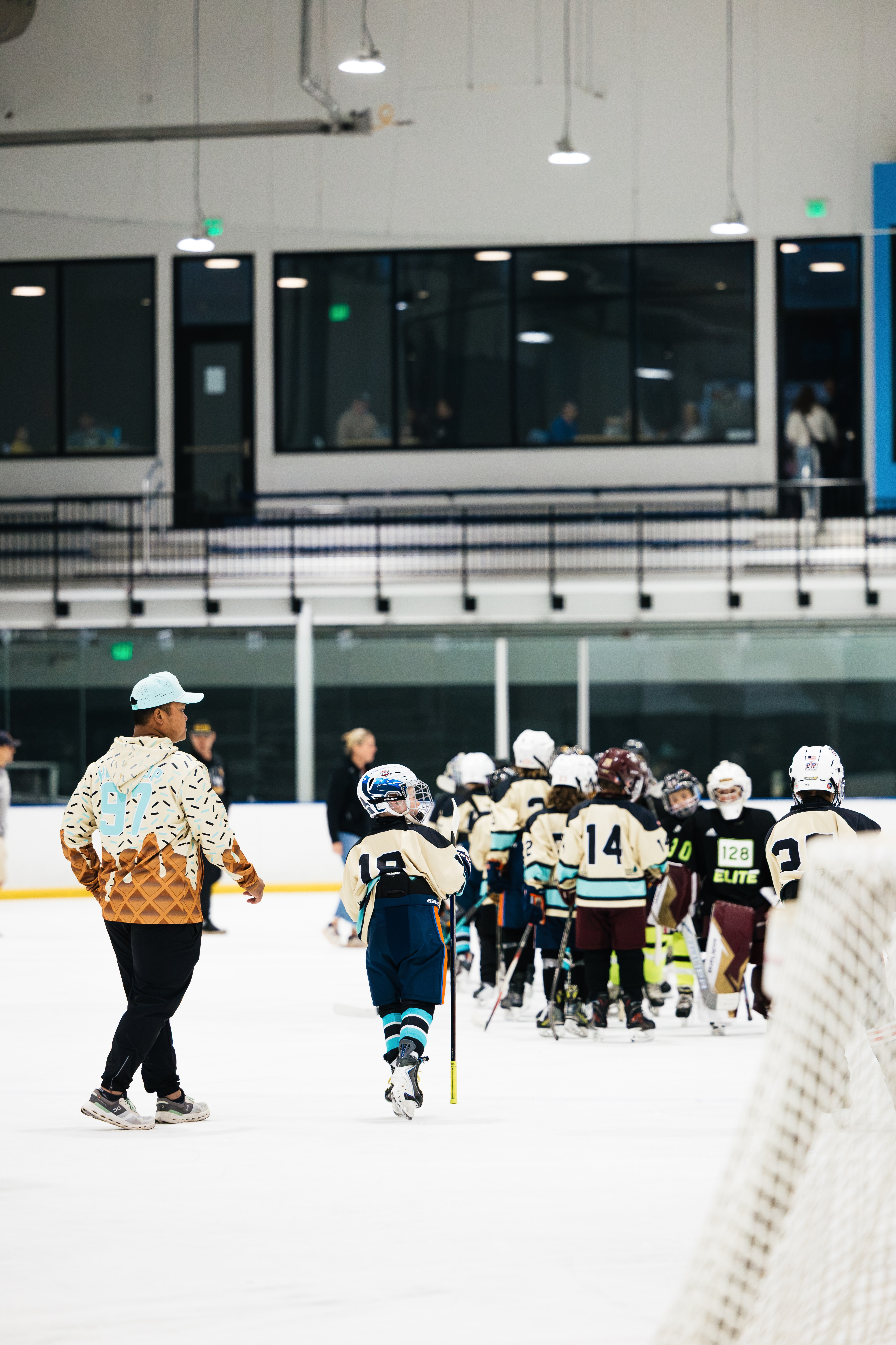 Youth hockey skill training with Heads Up Hockey
