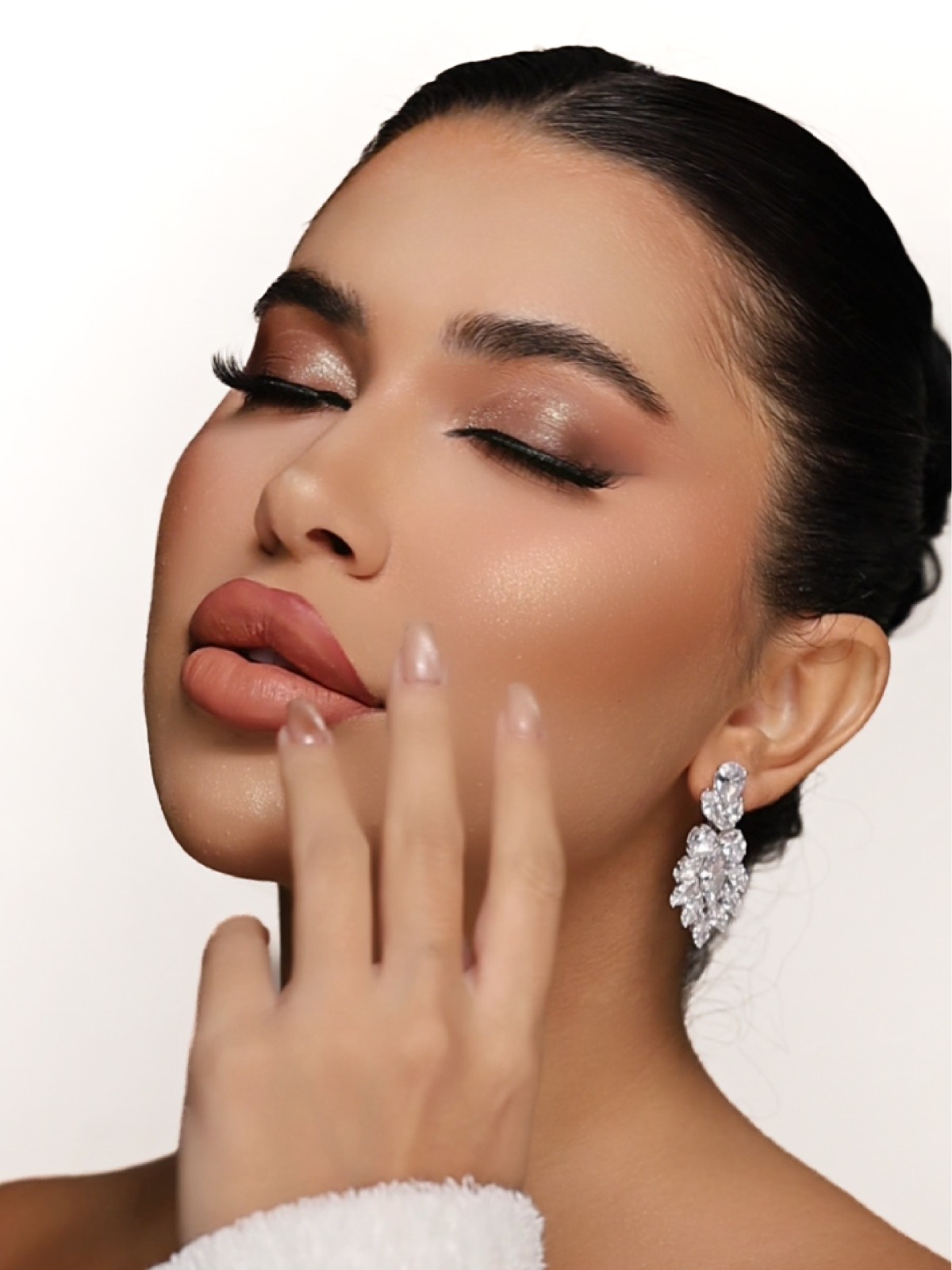 Spotlight on Melina Salon & Spa's Makeup Mastery: A September Photoshoot