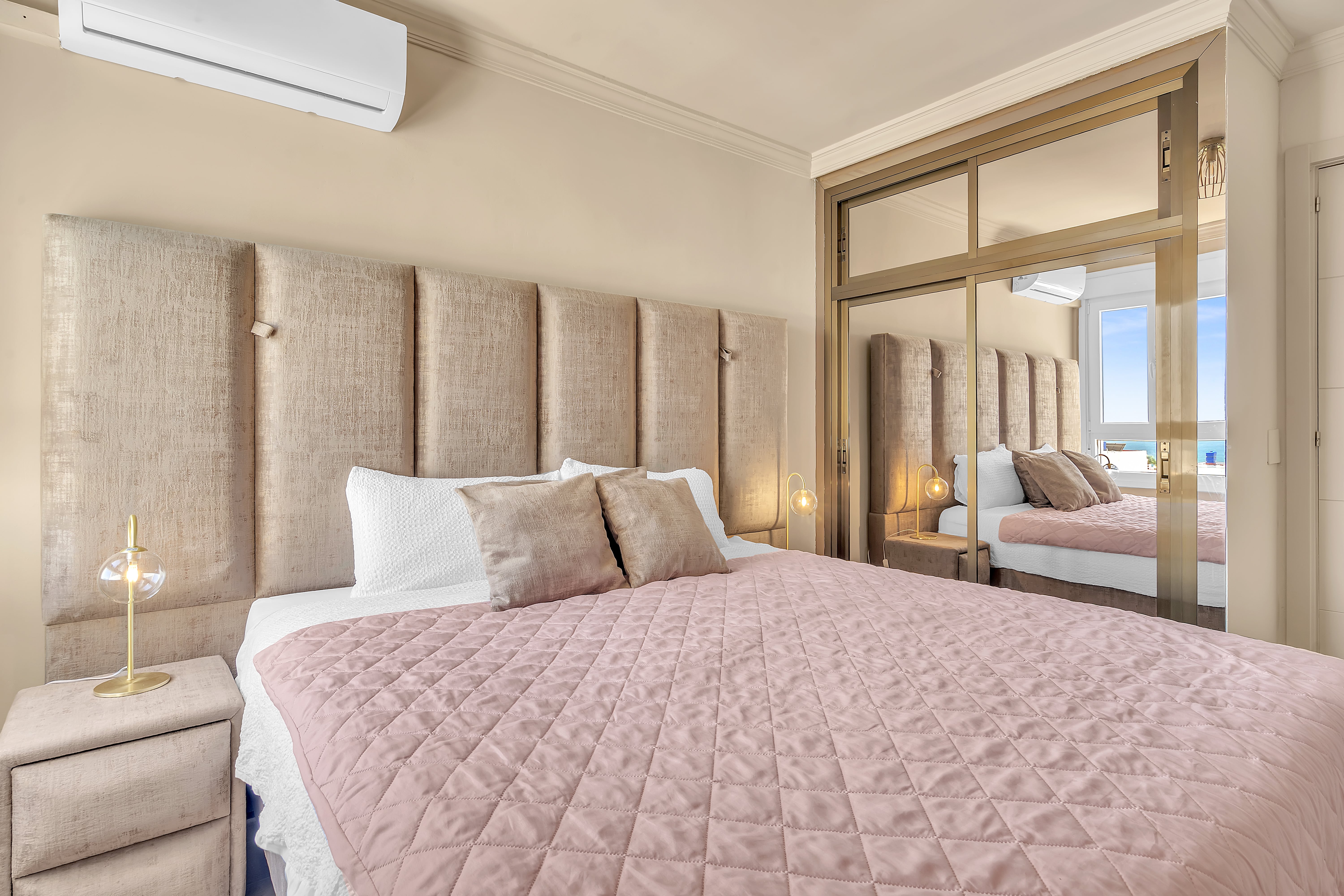 Zachte tinten en natuurlijke materialen – Casa Lyvanto 2.0 interieur