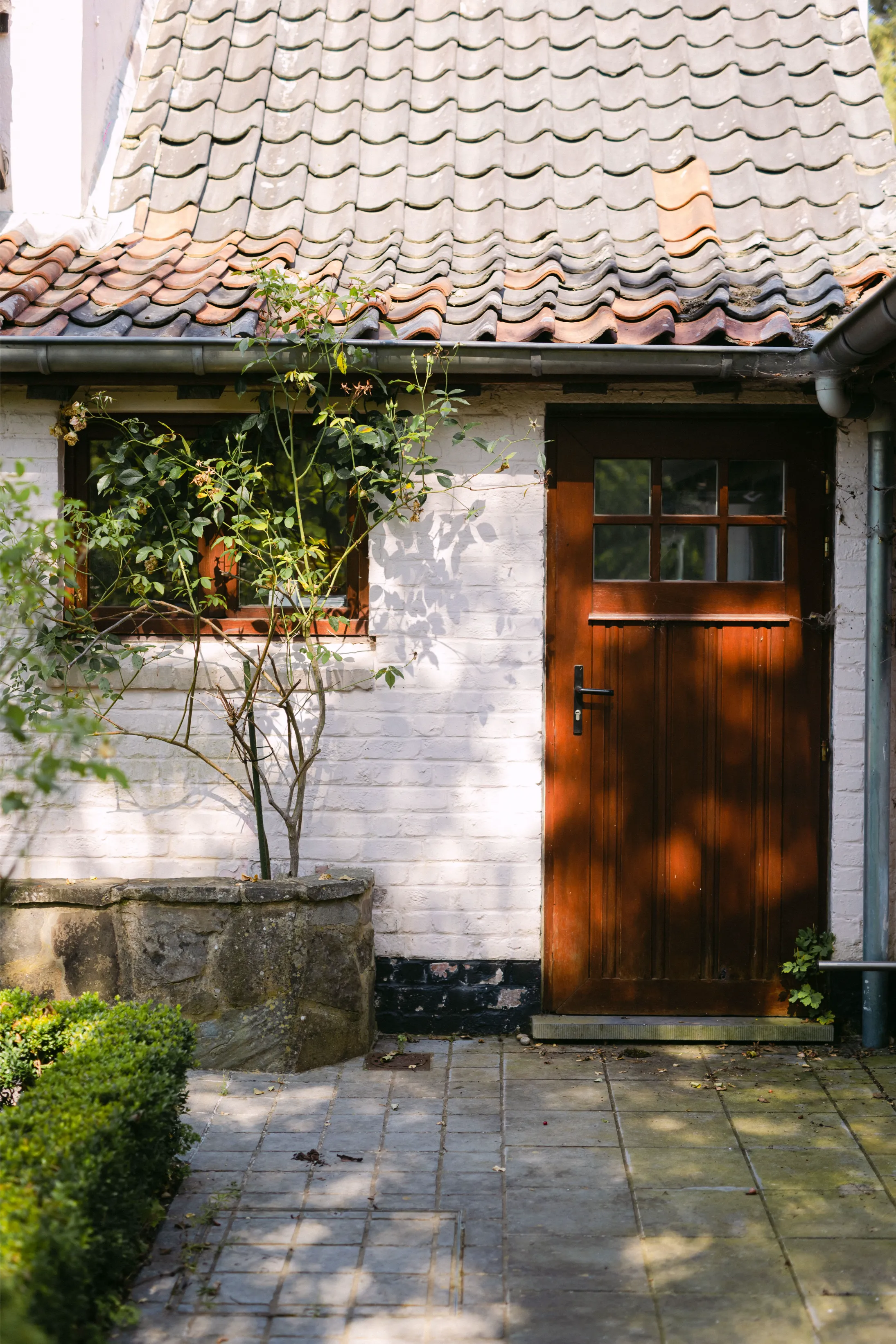 Extérieur et terrasse de la Maison du Sergent à Wavre