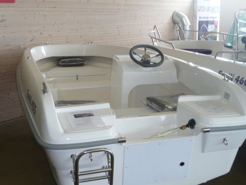 "EMILI 455" motor boat