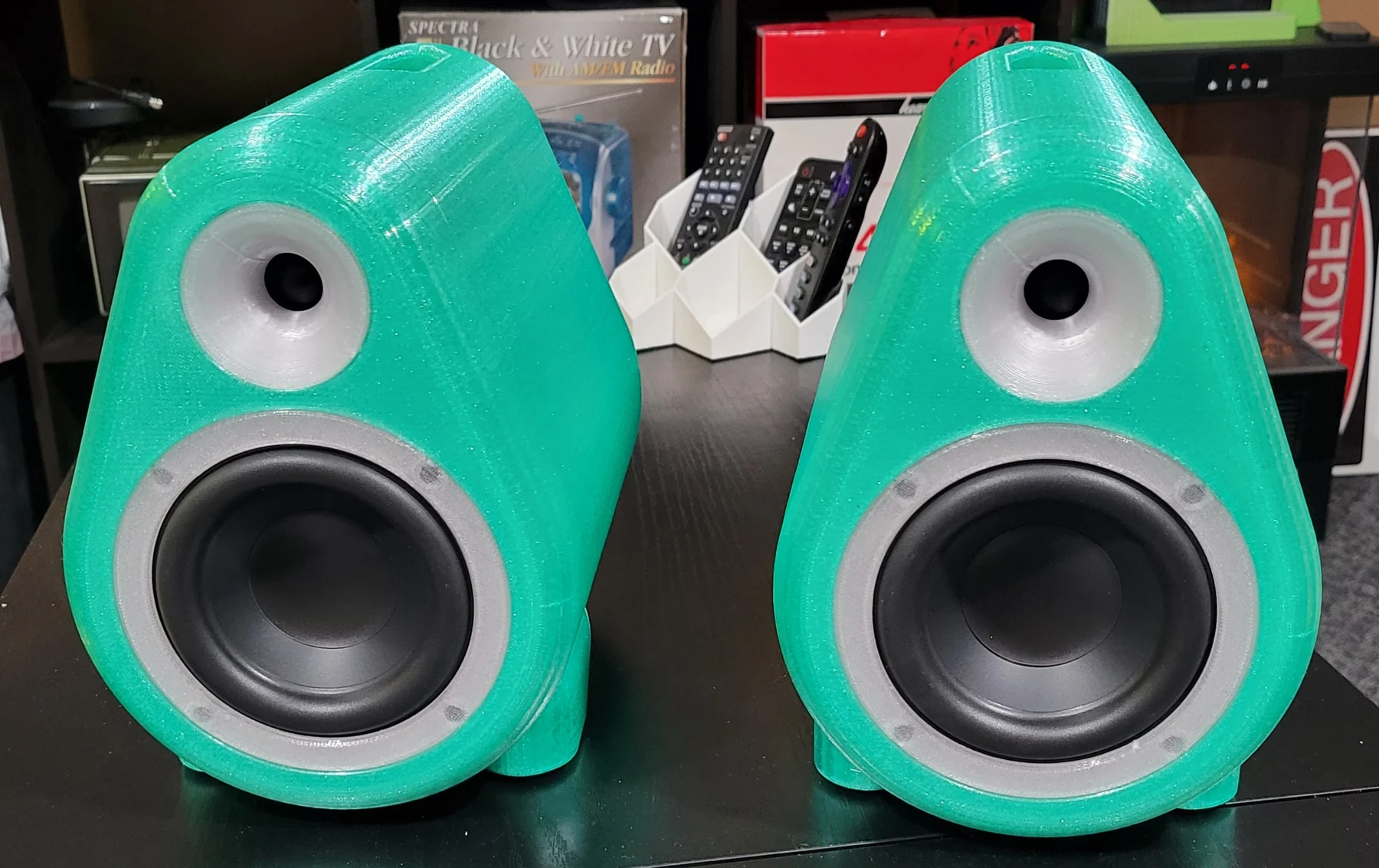 FDM4 in green glitter PETG with clear white accent rings
